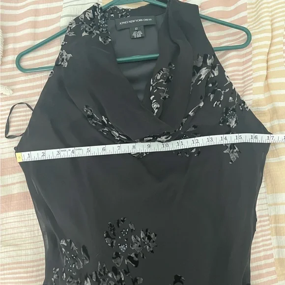 Vintage Y2K Jones New York Cowl Neck Silk & Velvet dress - Picture 4 of 6